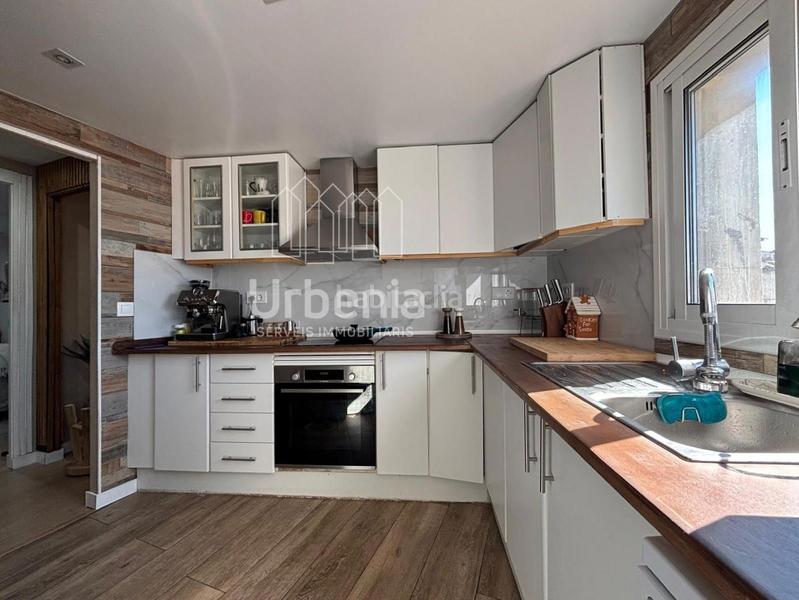 Foto b214a3b4-2f77-47ef-82b5-d0160670b03b. Piso precioso piso semi reformado centro! en Tordera Tordera