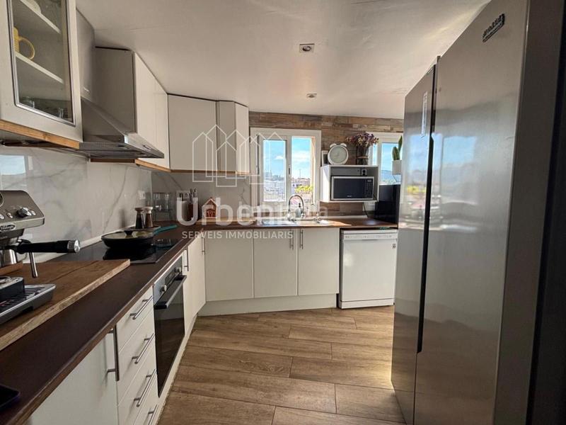 Foto e76847f1-479d-44ac-a397-98b013f3bfa9. Piso precioso piso semi reformado centro! en Tordera Tordera