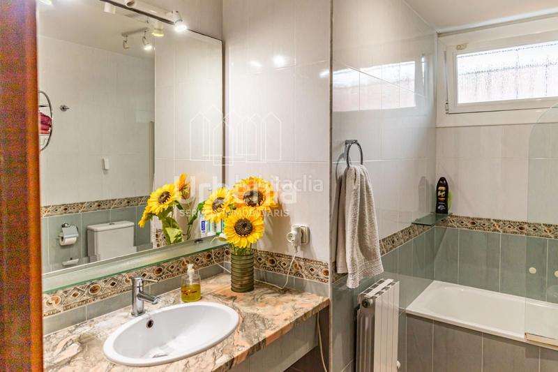 Foto 1e6c99c0-e407-475b-a1b3-80c2ce646971. Casa amb calefacció aparcament a Sud Argentona