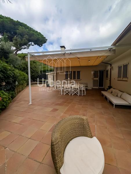 Foto 175626a8-401f-4591-88d7-2eed8bb86e50. Chalet con riscaldamento parcheggio in Nucli Urbà Argentona