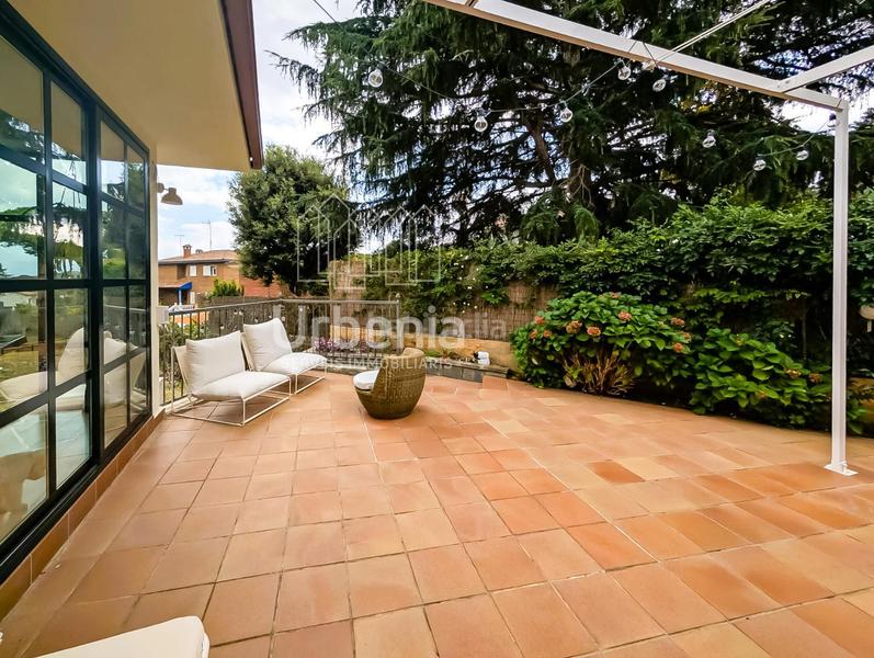 Foto 77f76f0b-6d53-4e46-989b-8eac46829425. Chalet con riscaldamento parcheggio in Nucli Urbà Argentona