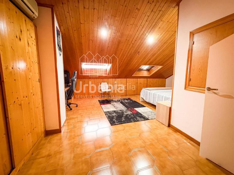 Foto 6614a171-c7b3-459e-8723-82ee0069b1d6. Casa adosada adosado en venta . en Poble - Casc Antic Castellar del Vallès