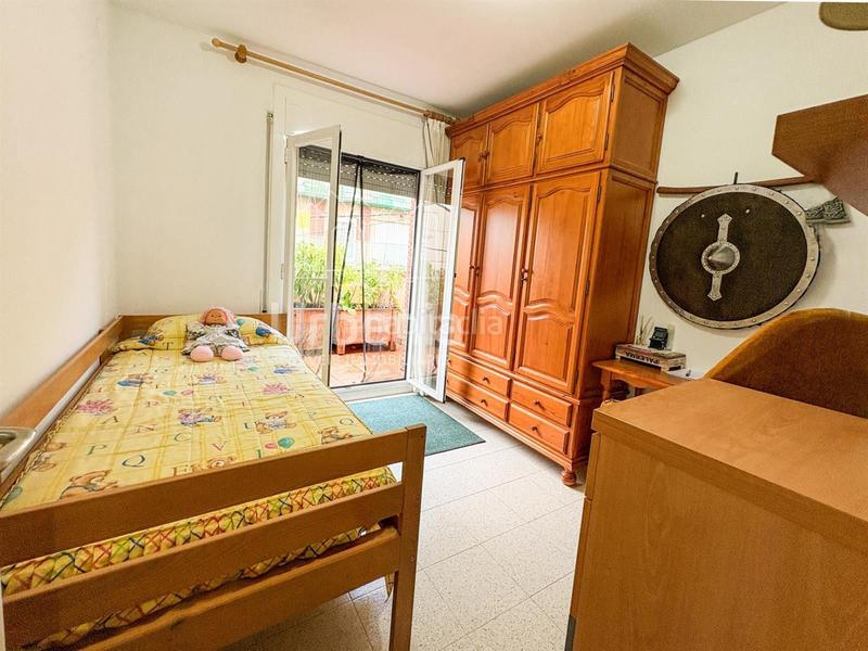Foto 75d1022d-c3b7-4d14-8348-20414f66405d. Casa adosada adosado en venta . en Poble - Casc Antic Castellar del Vallès