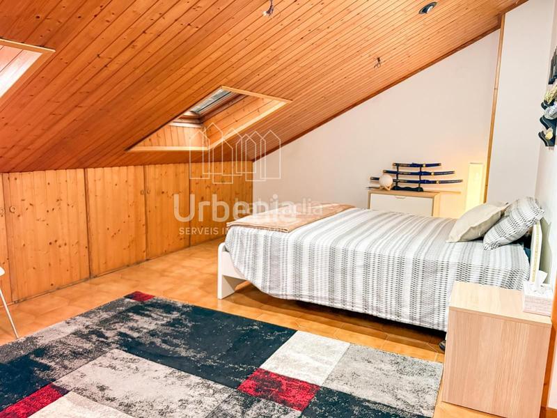 Foto c617a0ea-1997-415f-9ef0-820d029869b8. Casa adosada adosado en venta . en Poble - Casc Antic Castellar del Vallès