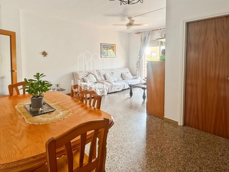 Foto 1a7c26ce-d9f1-4d90-a6e4-7f3334e88986. Etagenwohnung mit heizung in Bufalà Badalona