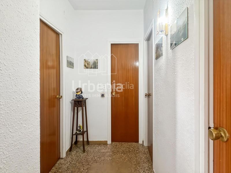 Foto 56e13043-4cdd-4e1b-9f80-a44006dbdfc0. Etagenwohnung mit heizung in Bufalà Badalona