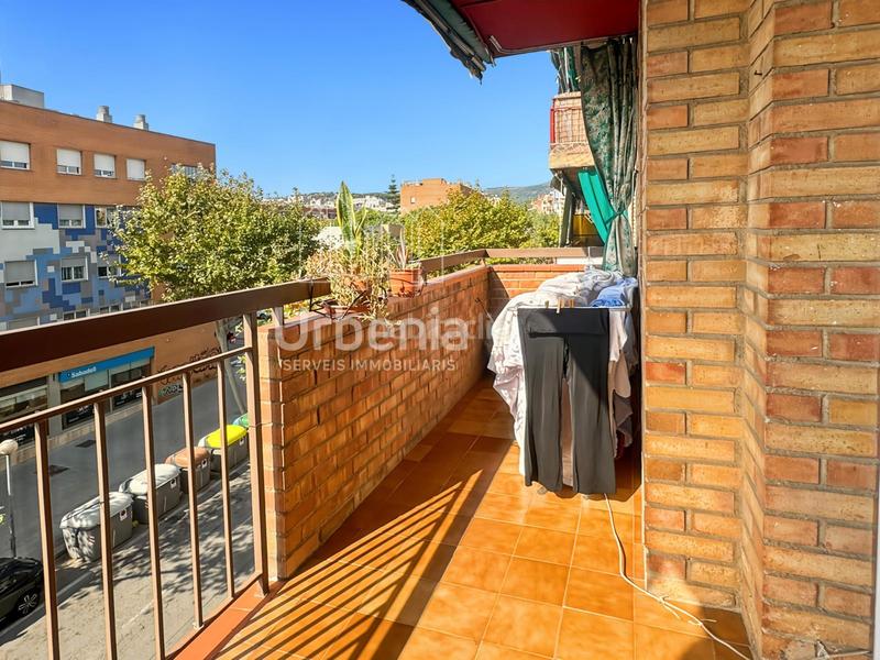 Foto 657eb875-52c7-4508-989c-f443b8c09e88. Etagenwohnung mit heizung in Bufalà Badalona