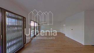 Piso  Turisme. Práctico piso en calella, barcelona, perfecto para parejas.