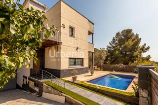Casa a Urbanitzacions. En sant pol de mar