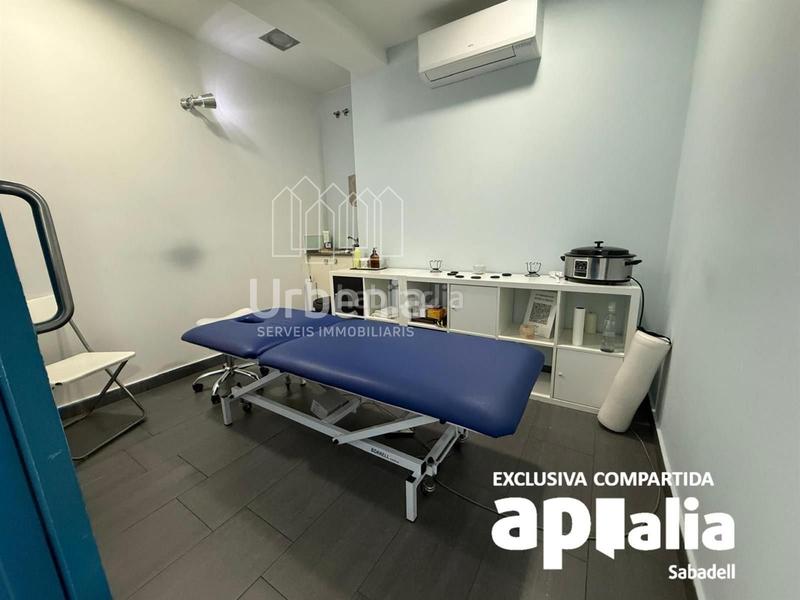 Foto ad9f5628-fe2c-4788-ba71-f51e799b3304. Locale commerciale in Barri Antic Barberà del Vallès