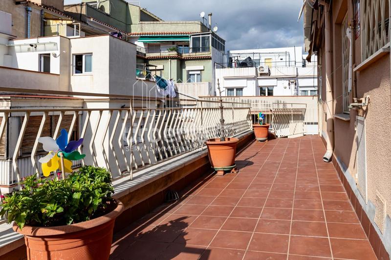 Foto 37a6d0ea-479b-468c-a3bf-83e31a90f60a. Attico con riscaldamento in Sant Gervasi - Bonanova Barcelona