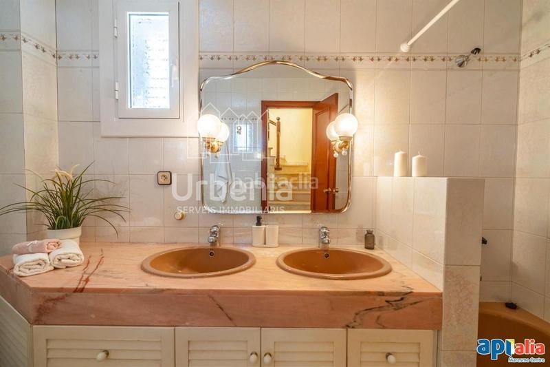 Foto f6007ced-b9ea-488c-96ca-b7c57f88ecc5. Casa con riscaldamento parcheggio in Califòrnia-Santa Madrona Masnou (El)