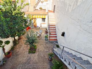 Casa in Eixample. Casa en zona tranquila del centro de mataró, entre rondas al lad