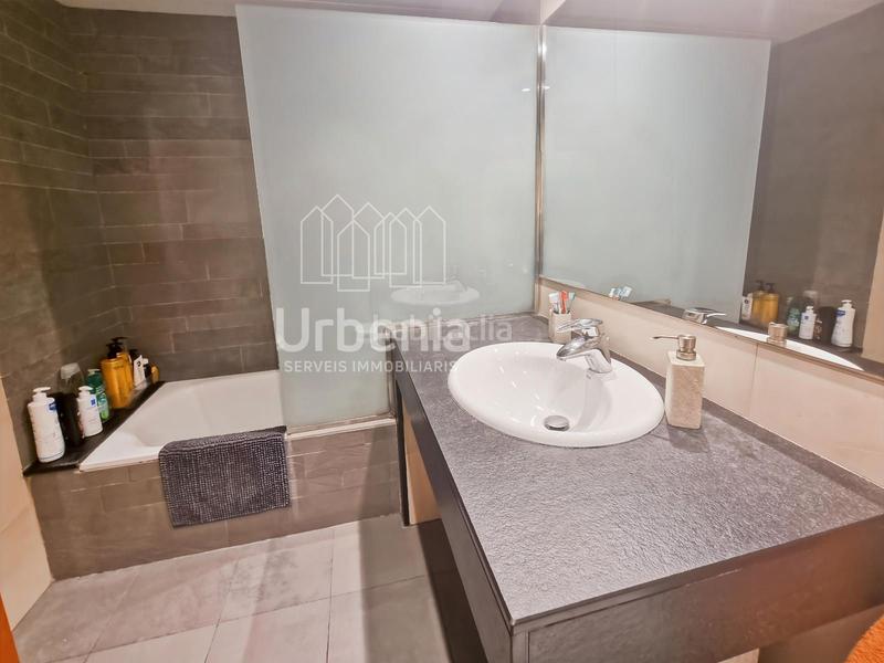 Foto 80b1aba3-f83b-49ac-aa47-aa7499475727. Piso  en centro plaza santa anna, en Centre Mataró