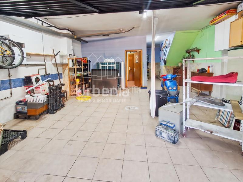 Foto 136db3b5-0aad-44bc-9d3c-01780b2d81a7. Casa amb aparcament a Vista Alegre Mataró