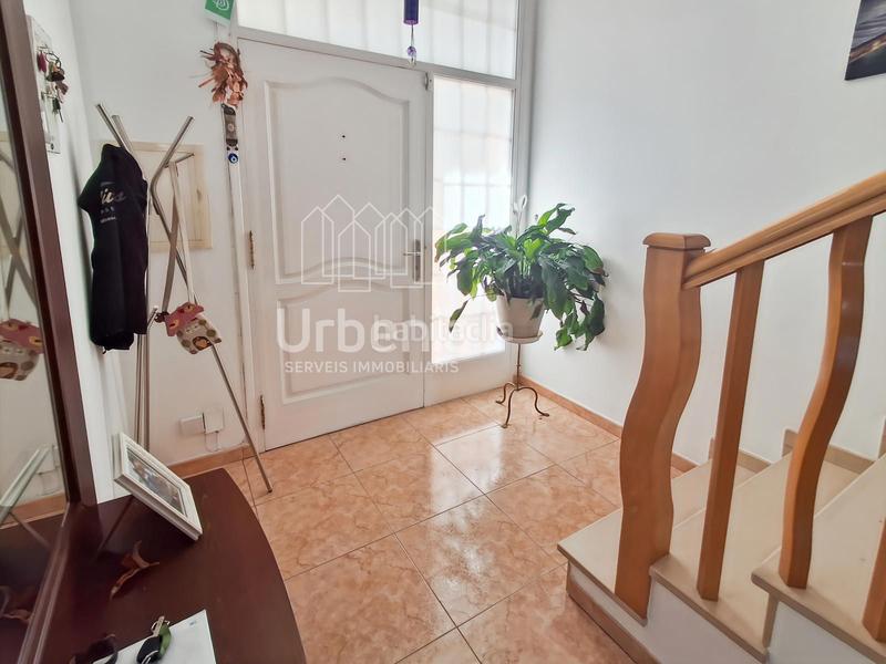 Foto 91acc522-f76c-4f9c-adde-e7e468cb2f3e. Casa amb aparcament a Vista Alegre Mataró