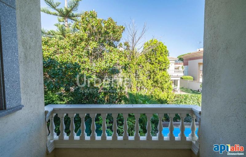 Foto 99c8a767-44ea-455e-91e7-9b3308202747. Maison avec chauffage parking dans Sector Est Premià de Mar