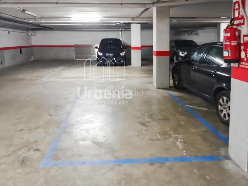 Foto c29cbc2f-de2e-4d54-b83e-4a39a54b66b8. Etagenwohnung mit parking in Tordera Tordera