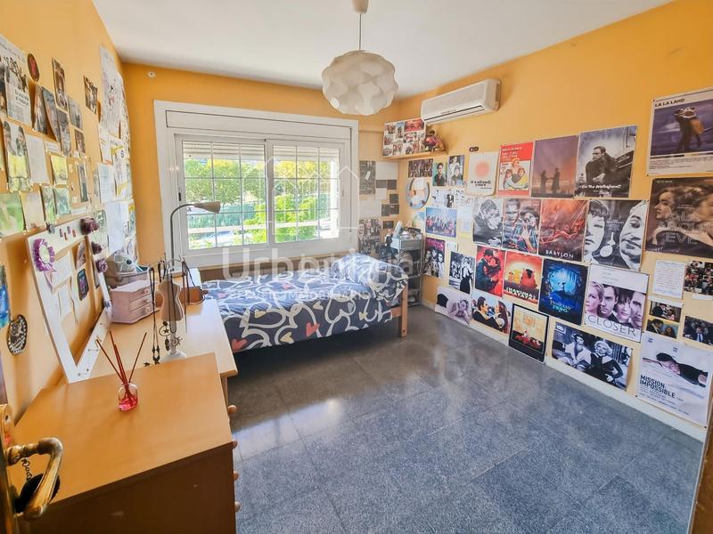 Foto ae9deff2-92aa-4c7e-9fcd-b5bb9ac6bd0d. Casa amb calefacció aparcament a Vista Alegre Mataró