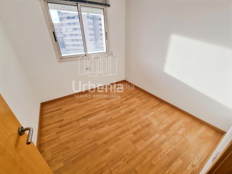 Foto 0973fe90-94d8-4c7c-881c-89a4da0ec155. Flat with heating parking in Via Europa - Parc Central Mataró