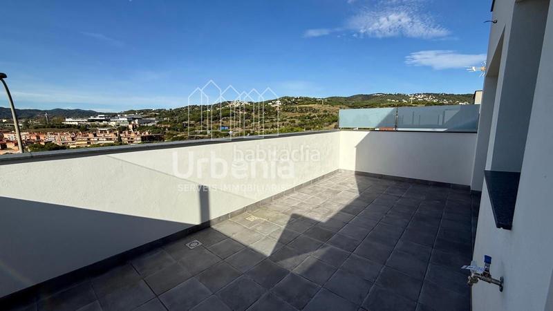 Foto 0d2ac165-4b3f-4ed5-8d62-6ed8c01508f3. Miete dachwohnung mit heizung in Vista Alegre Mataró