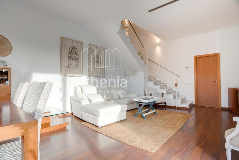 Foto 1dcd5e91-8dfc-44a6-911c-6980512a64be. Casa con riscaldamento parcheggio piscina in Canet de Mar