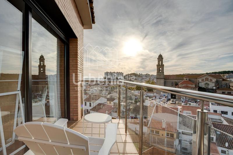 Foto 2b52ae22-6bdb-47de-849a-525f244a8d22. Casa con riscaldamento parcheggio piscina in Canet de Mar