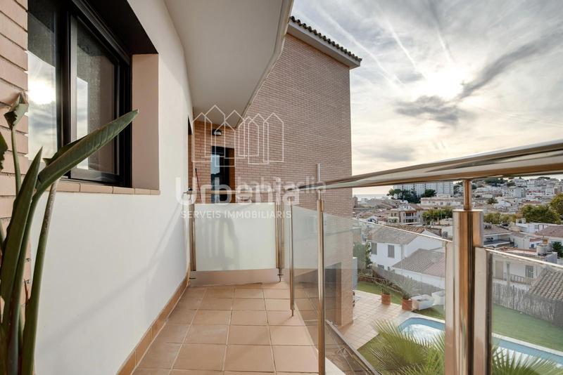 Foto 8af9f1e7-2468-4111-8464-f94a1b3900da. Casa con riscaldamento parcheggio piscina in Canet de Mar