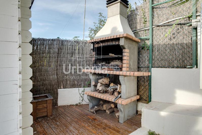 Foto d6164a1a-1b51-4aac-bb8d-e10ab73e45c3. Casa con riscaldamento parcheggio piscina in Canet de Mar