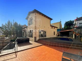 Maison à Teià. Casa con piscina y vistas en teià
