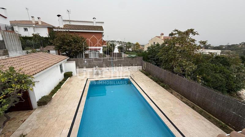 Foto 83dab28c-e27c-47ab-8145-7da2b53db502. Chalet con riscaldamento parcheggio piscina in Victoria-Les Vil·les-Canyadell Arenys de Mar