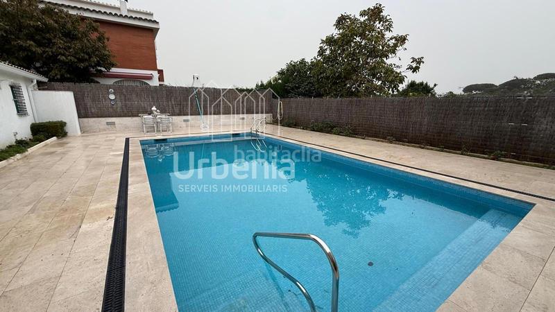 Foto 8ccc5f5b-64bb-4e8f-8891-2310b9a24e89. Chalet con riscaldamento parcheggio piscina in Victoria-Les Vil·les-Canyadell Arenys de Mar