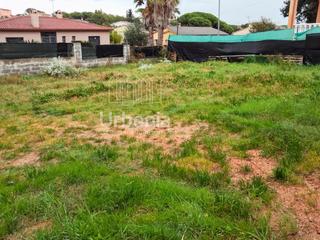 House in Niàgara Parc -Àgora Parc. Casa con parcela en niagara park, tordera