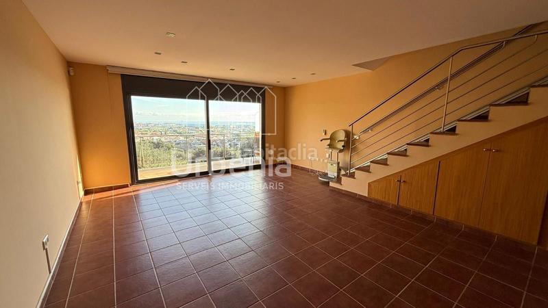 Foto 695027a3-d6af-46ca-93e9-ca9befe0cc96. Casa amb calefacció aparcament piscina a Santa Susanna