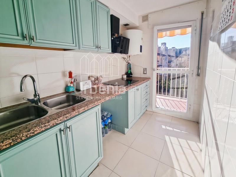 Foto 414eef68-1297-416a-bfc9-441da902bcd1. Flat with heating parking in Sant Cebrià de Vallalta