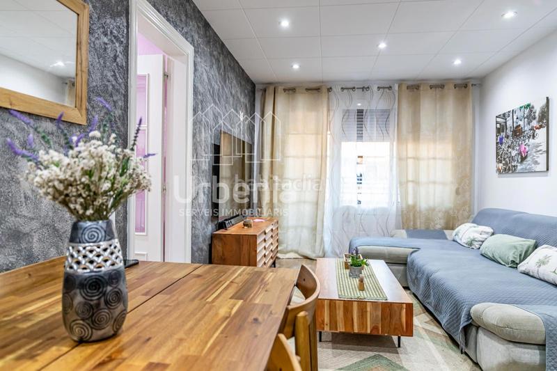 Foto ecbcdab8-d0ae-4bc8-8bac-dd67cbcaee29. Etagenwohnung mit heizung in Pla d'en Boet Mataró