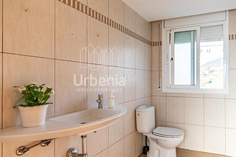 Foto 16f23229-42b9-4fbf-9cdb-c304d2c317f6. Casa amb aparcament piscina a Sant Cebrià de Vallalta