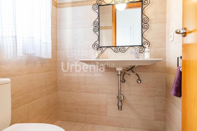 Foto 1cddc754-108b-43f3-af2d-52d46827ebab. Casa amb aparcament piscina a Sant Cebrià de Vallalta