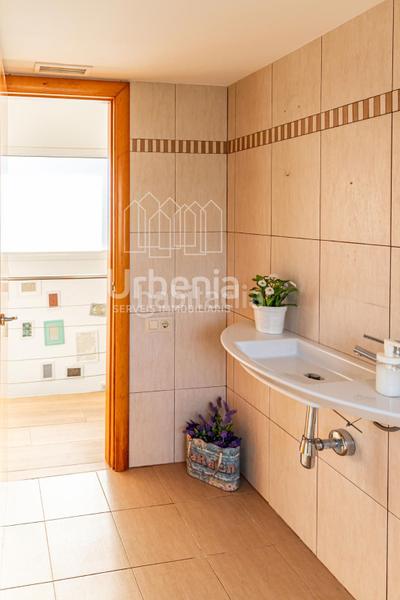 Foto 53169a56-1aa4-4f22-9729-88493ab803be. Casa amb aparcament piscina a Sant Cebrià de Vallalta