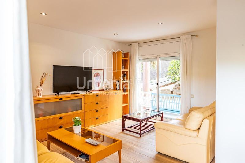 Foto 7db83621-d35c-4f6b-b590-f8dcfd48cf24. Casa amb aparcament piscina a Sant Cebrià de Vallalta