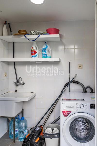 Foto 959fcbd6-31a3-402a-8c03-d38f533dac2a. Casa amb aparcament piscina a Sant Cebrià de Vallalta