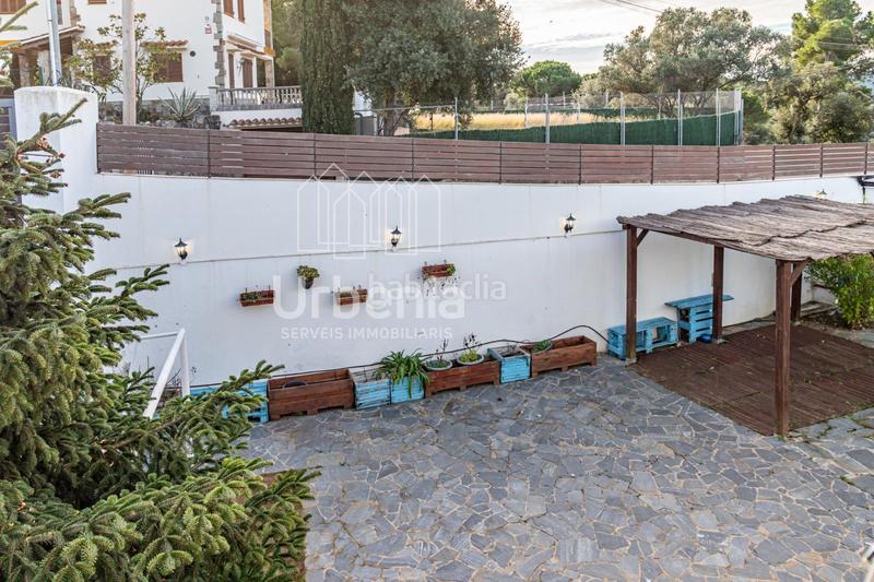 Foto a4a5e7b0-76b5-4542-9abe-aa404f971501. Casa amb aparcament piscina a Sant Cebrià de Vallalta