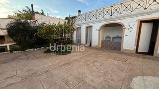 Casa adossada a Malgrat de Mar. Una joya histórica en pleno corazón de malgrat de mar