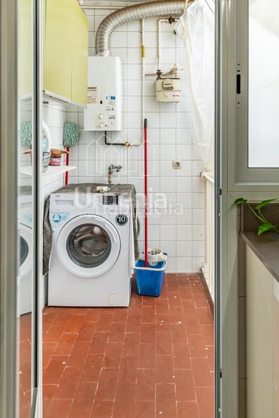 Foto 50fa9894-56b1-4a52-a755-2b9468b2d930. Penthouse with heating parking in Centre Mataró