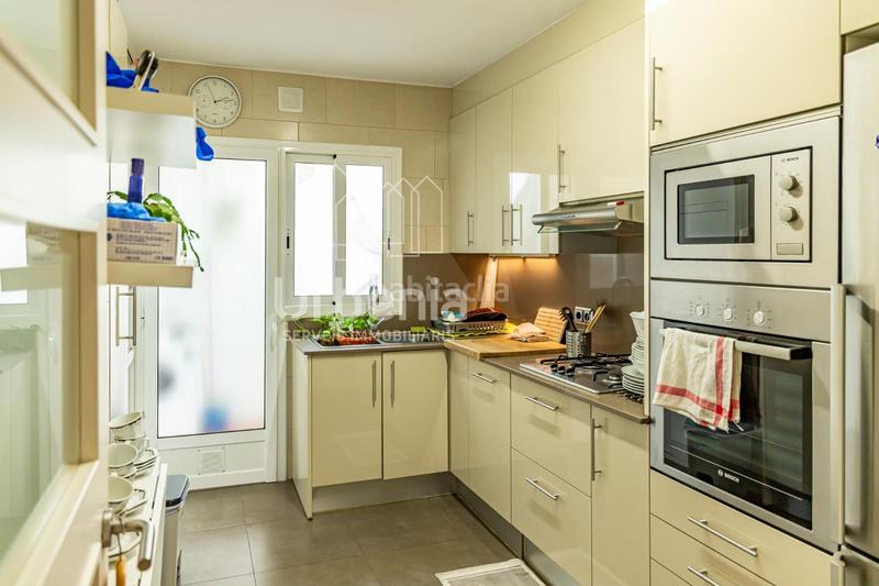 Foto 588359d7-9bfa-4200-b659-4ce9f71a4556. Penthouse with heating parking in Centre Mataró