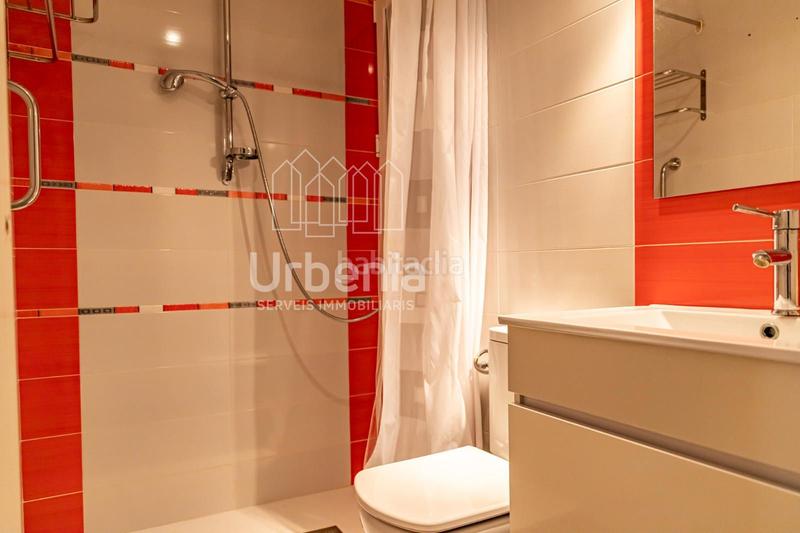 Foto 64662741-a266-4ebe-a383-4812f24c8a14. Penthouse with heating parking in Centre Mataró