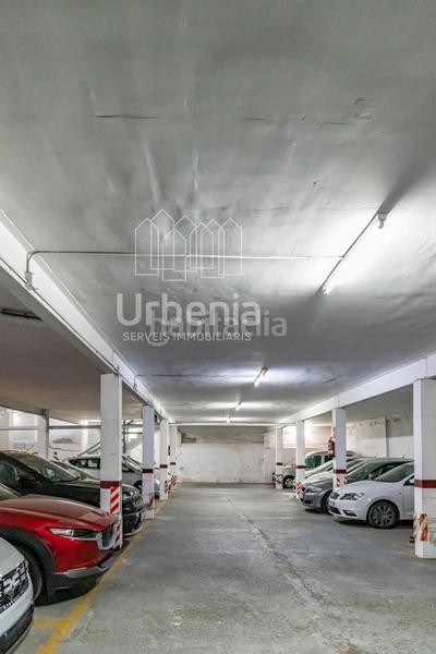 Foto a84f8d2c-d6be-4e64-9418-e3a3b3be61c4. Penthouse with heating parking in Centre Mataró