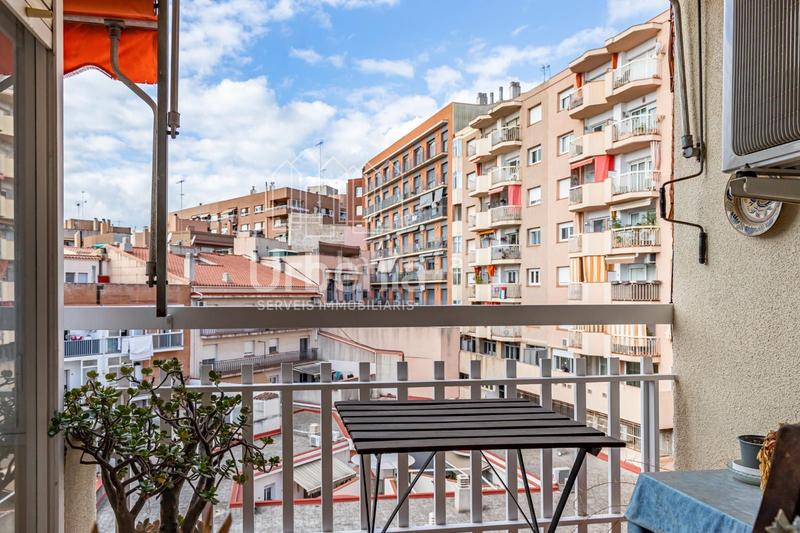 Foto e33a8245-c939-483b-bf97-dcc566759ce0. Penthouse with heating parking in Centre Mataró