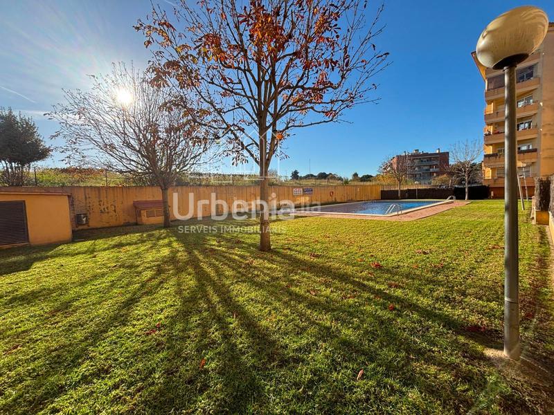 Foto 6e5b8da3-abb1-4fc4-9e82-1d784beb2ffb. Àtic amb calefacció piscina a Els Pavos Blanes