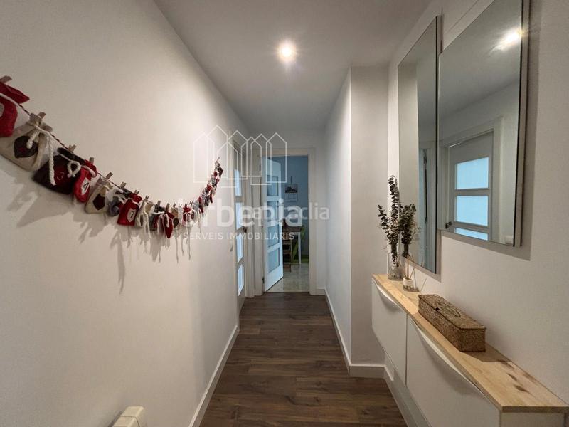 Foto cf6ab8cc-b618-48c1-9bfb-a08221f3f3a9. Àtic amb calefacció piscina a Els Pavos Blanes